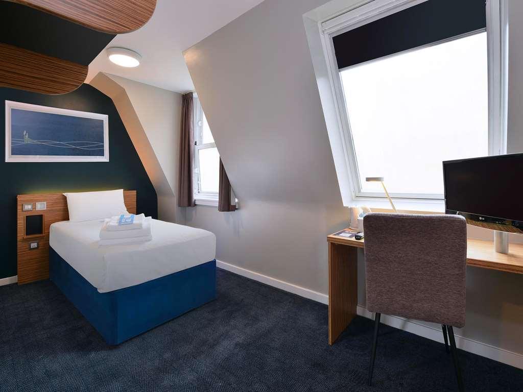 Travelodge London Central Bank 部屋 写真